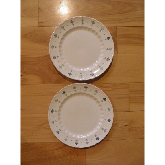 Dinner Plates Vernon Ware By Metlox True Blue Hand Painted Blue Flower Set of 2 - Picture 1 of 13